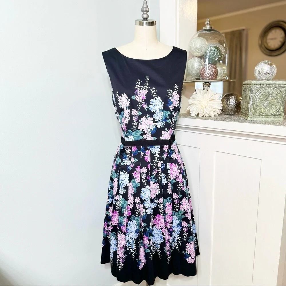 Talbots Floral Sateen Fit & Flare Dress Black Purple Blue White Flowers Size 10 - Picture 3 of 10